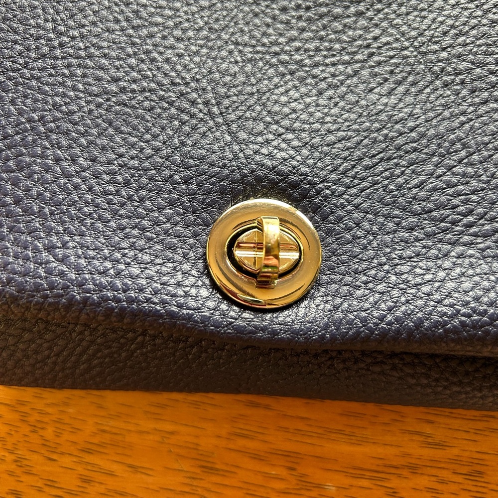 CHARMING CHARLIE Navy wristlet - Picture 6 of 10